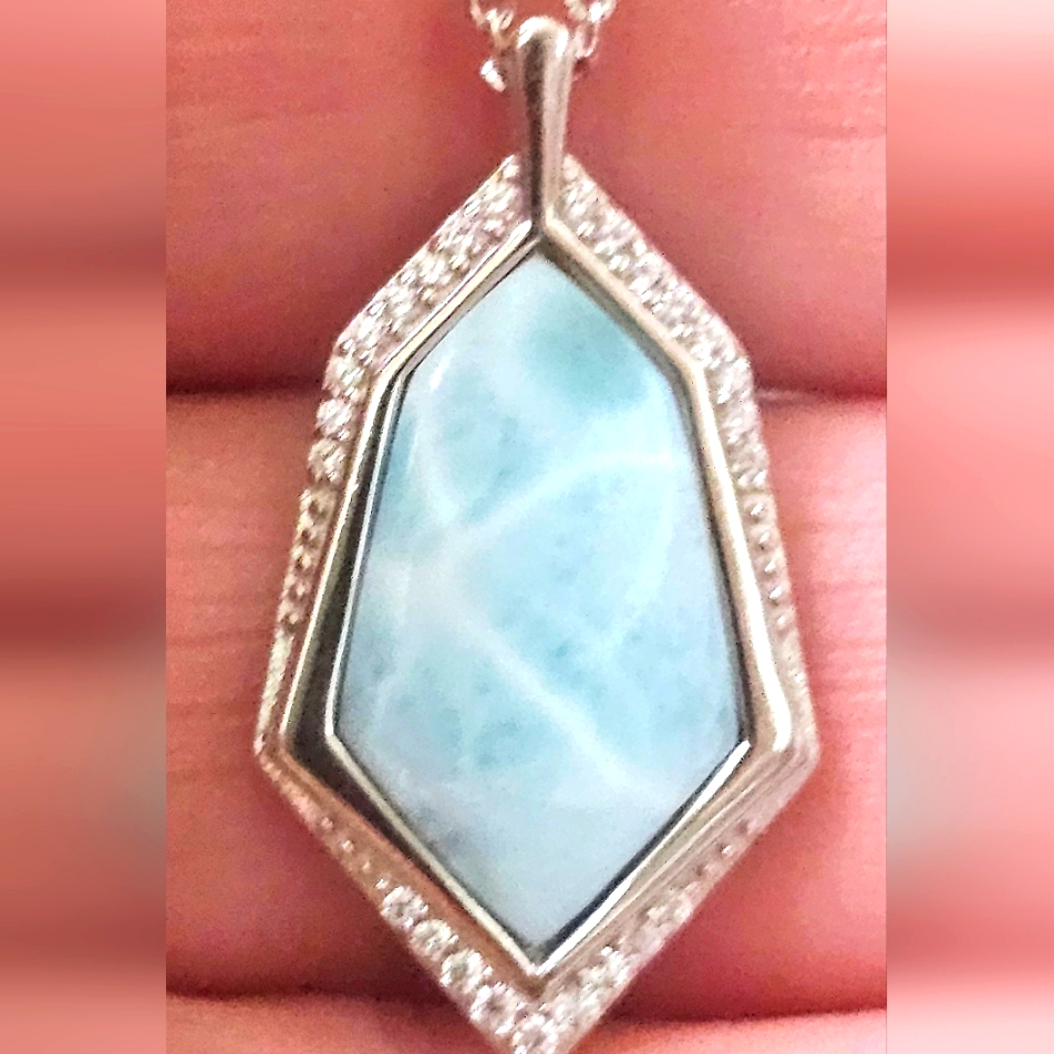 1 Inch Larimar Necklace Set In Silver.